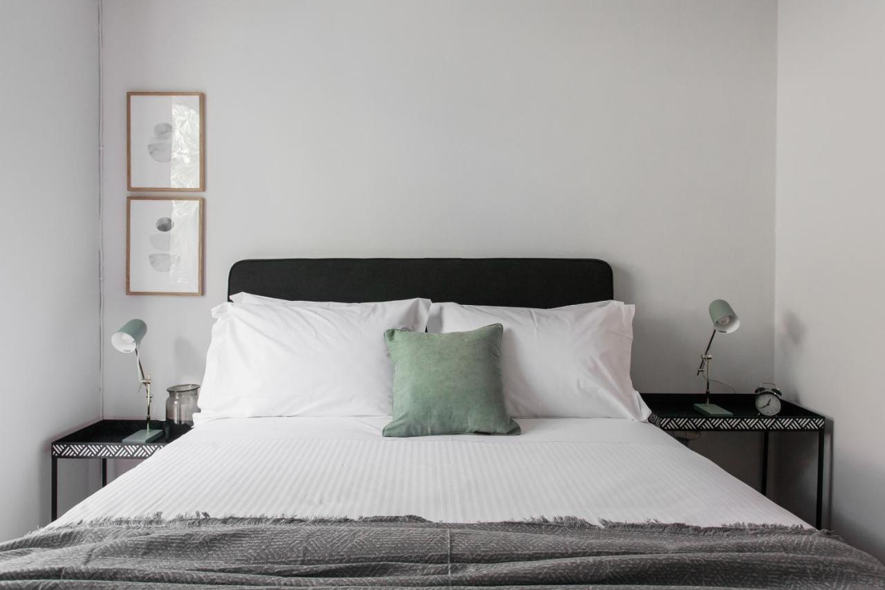 Pleasant 2Br Apartment Near Helexpo By Upstreet Athena Bagian luar foto